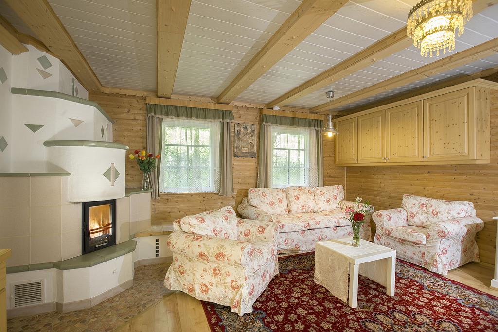 Das Altsteirische Landhaus - La Maison De Pronegg - Feriendomizil Im Biosphaerenpark Wienerwald Pressbaum Rom bilde